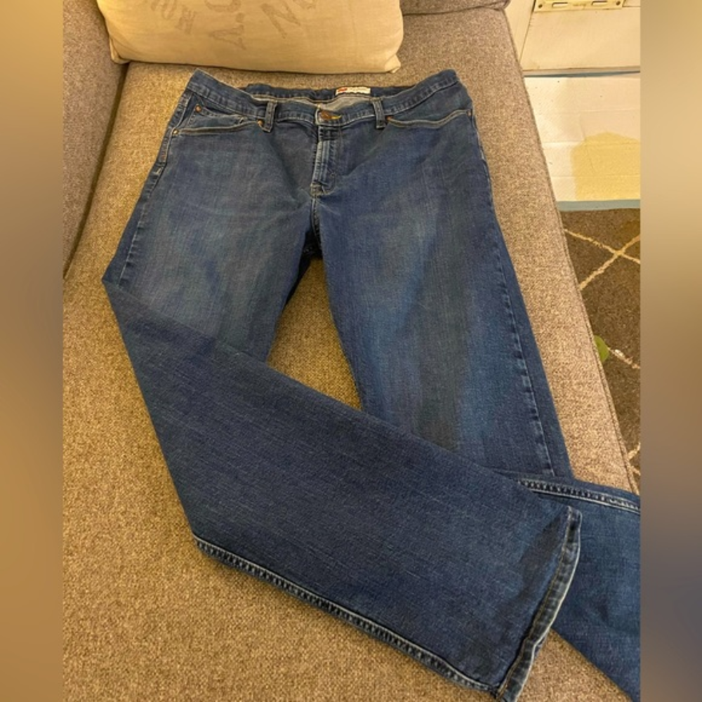 LWrangler Slim Straight Bootcut Men’s Denim‎ Jeans
